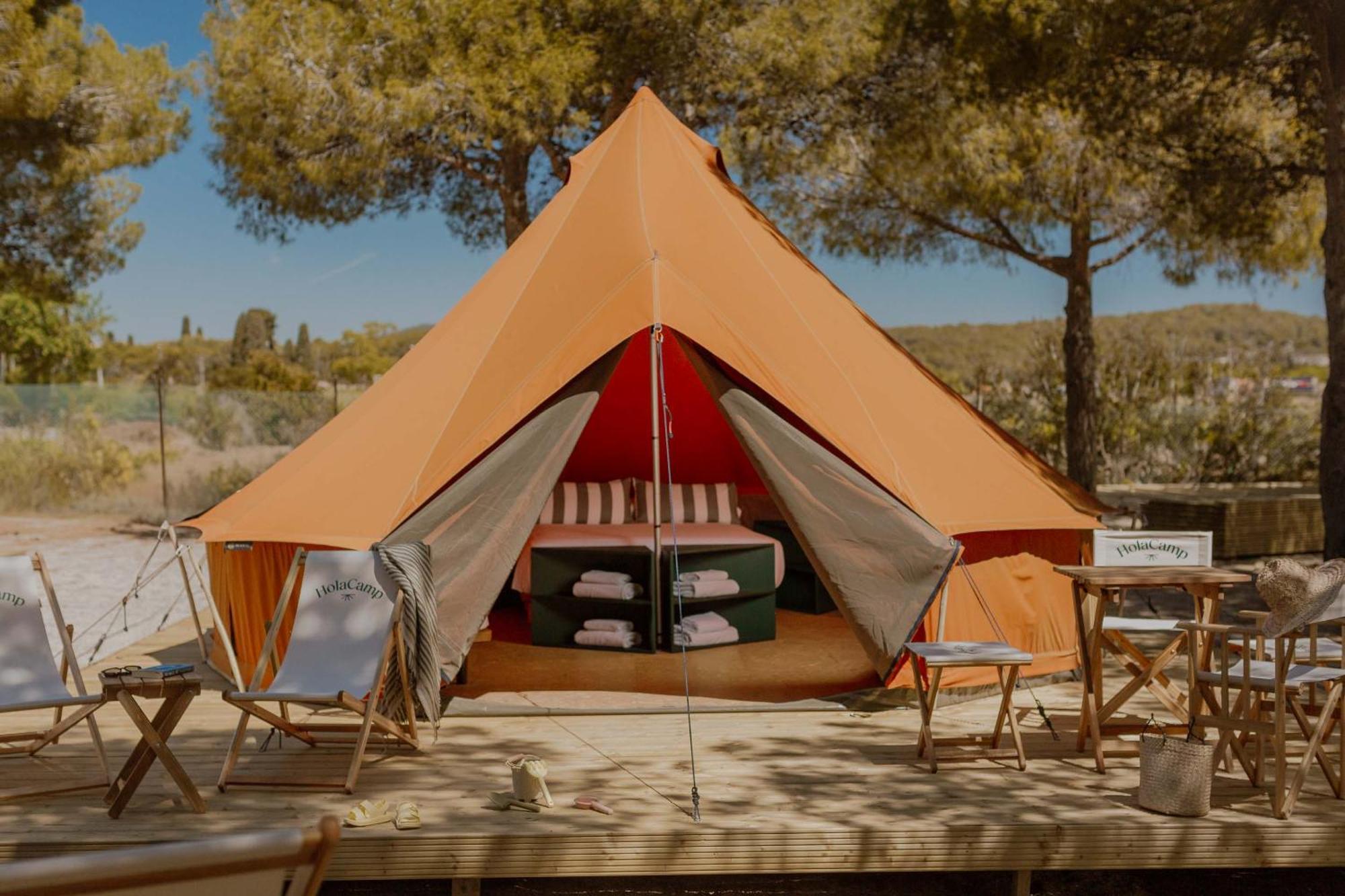 Càmping Holacamp Garrofer 2*